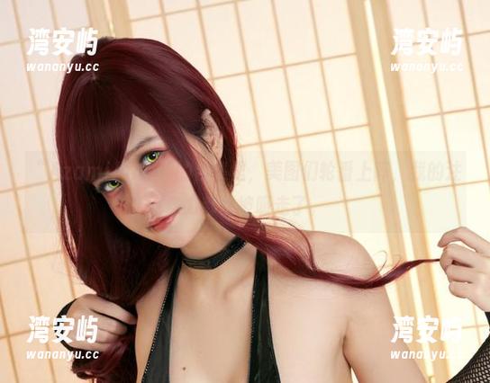 “AzamiJune”的合集里，美图们轮番上阵，我的注意力都快被吸走了。