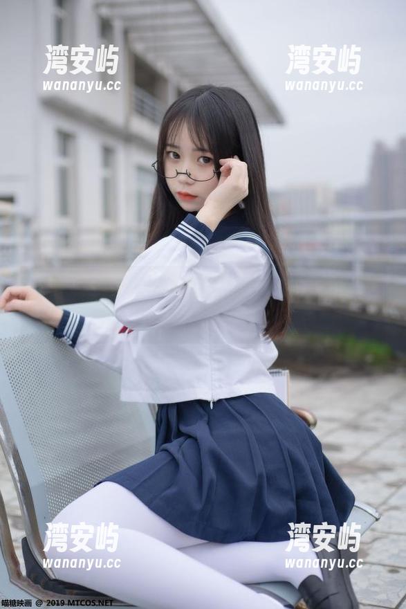 把日子过成喵糖映画写真：泳装JK制服，怪不得夏天总是那么让人向往……