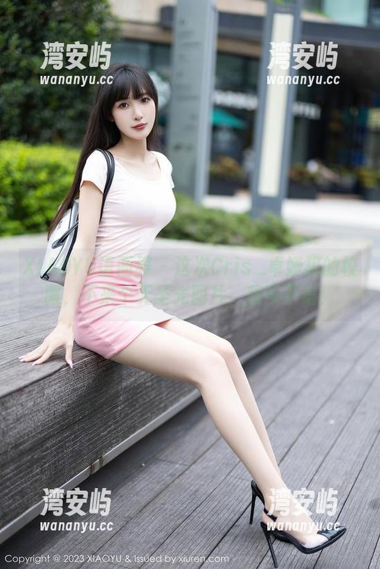 XIAOYU语画界 - 这次Cris_卓娅祺的校服，不来个无圣光图片，我可不信！