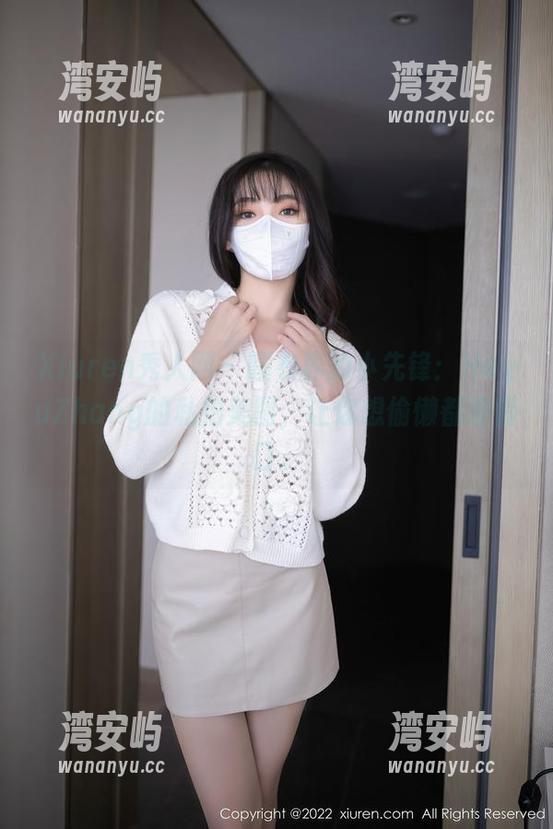 Xiuren秀人网 - 睡衣界的小先锋：HeyuZhang的私拍美图，让你想偷懒都没借口。