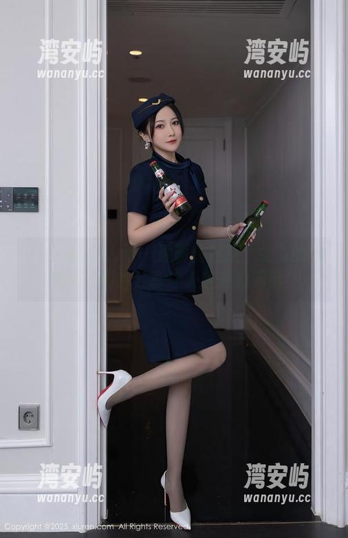 Xiuren秀人网 - 透明的魅惑：会飞的小虎牙的图片分享让人意外的期待！