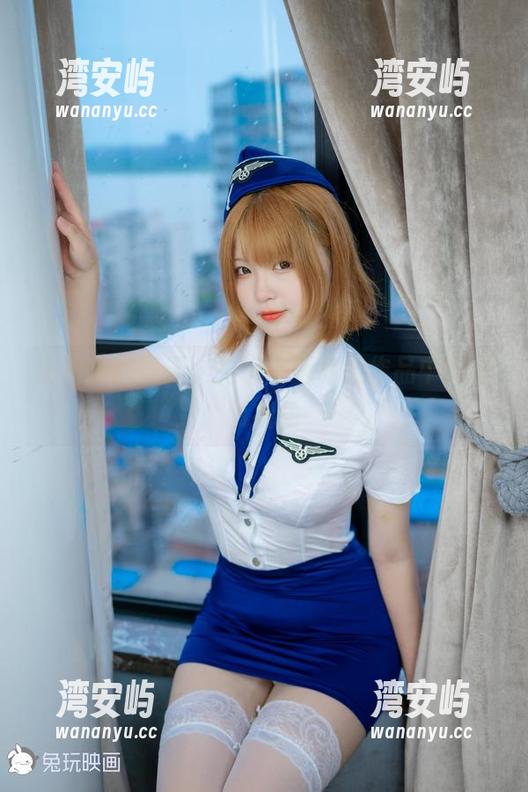 房间里的夏天，兔玩映画私拍作品中的细腻视角
