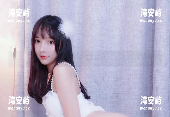 小小奶瓶儿最新一组：会呼吸的瑜伽照片，给我来一套！