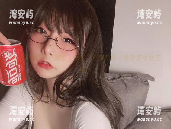 小泉学姐吖的“剧情”作品，看她如何一秒钟变身女主角！