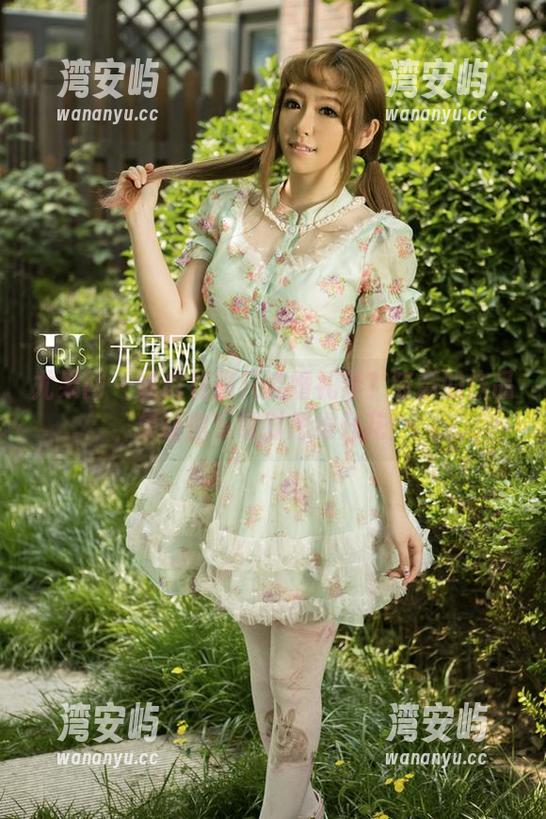 尤果网 - 谁说礼服只能婚礼穿？筱慧的作品集让你下载时思维开花！