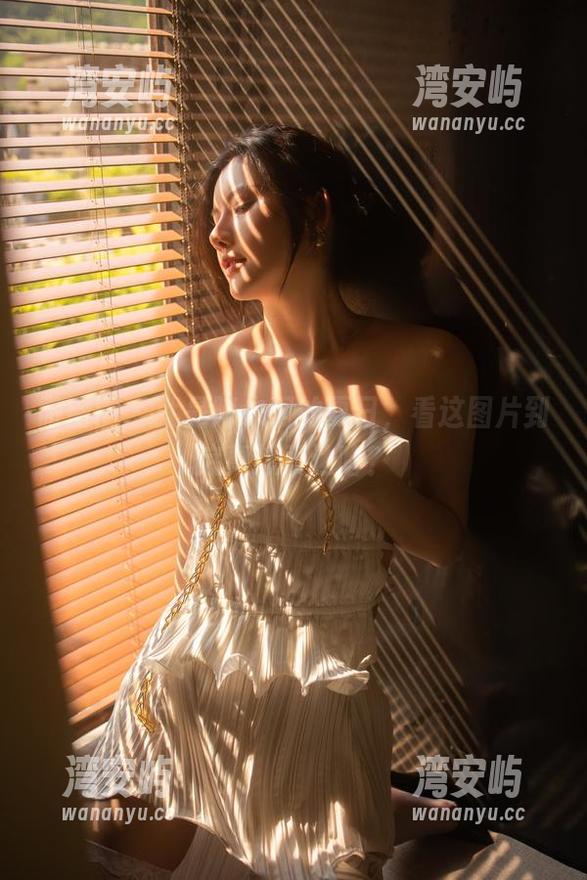微密圈 - 就是阿朱啊的夏日，看这图片到底真想表达啥？
