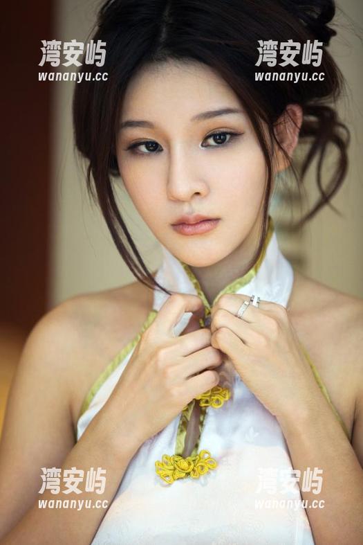 推女郎 - 谭冰的JK魔法，无圣光之下的美，图片让人无法抗拒。