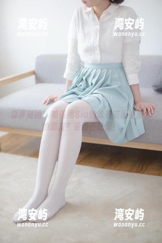 森萝财团 - 如何用Sia的泳衣美图征服你的朋友？资源在这里！