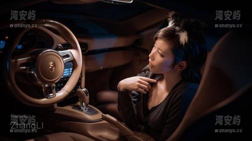 爱老师phd的海边写真，cos的姿势让人欲罢不能，啧啧！