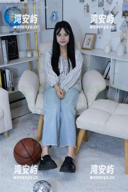 甜予摄影 - 话说梦梦的免费板鞋图册，让我又爱又恨，真希望鞋子能自带点风情。