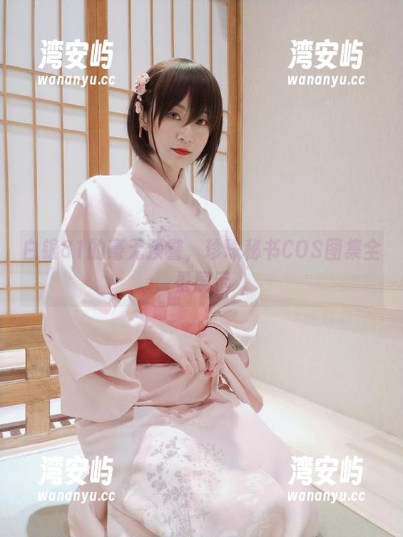 白银81的毫无预警，珍珠秘书COS图集全景展示