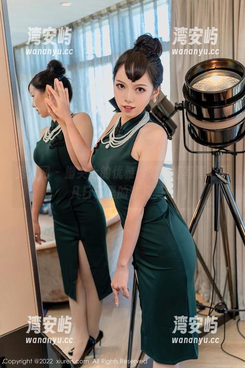 秀人网 - 脚尖上的优雅：刘婷婷写真，平凡日子里的非凡美！