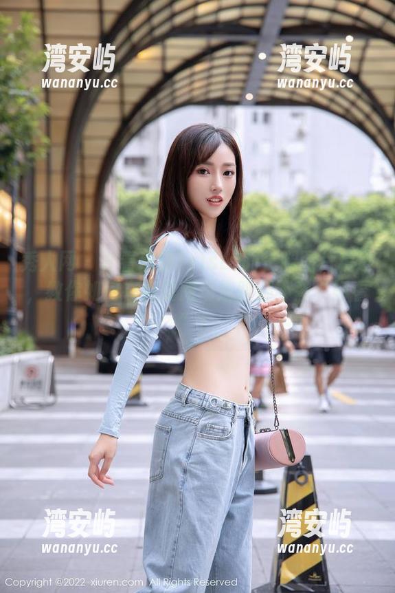 秀人网 - 查看瑞莎Trista的长腿图片精选，教你如何在百货商场迷路都不愁“好看”！