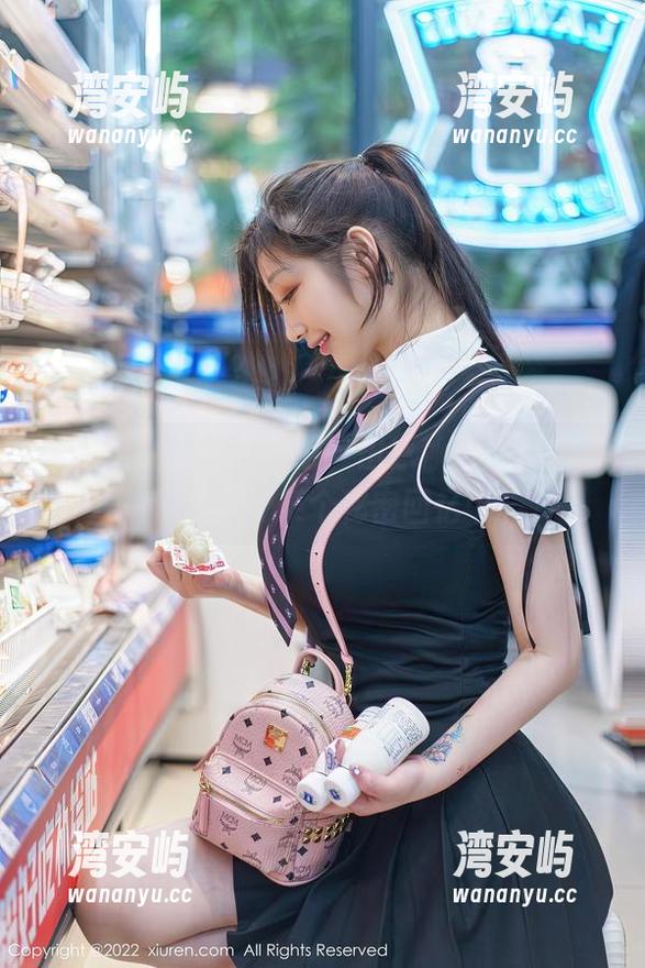 秀人网 - 肉丝的诱惑，田冰冰的图包让我恍若置身于某个秘密回忆中。