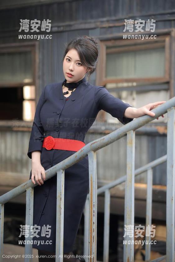 秀人网 - 糯美子在校园时代的高清写真，神奇地把我的青春拉回来了。
