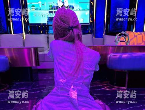 微密圈 - 若你也在渴望的边缘，别忘了来逛逛脸红Dearie的微博图包，这波福利要疯了。