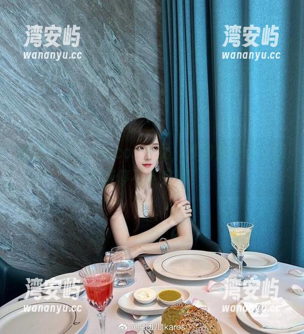 腐团儿Ikaroscos少女，真的是…让人想喊停不下来啊！