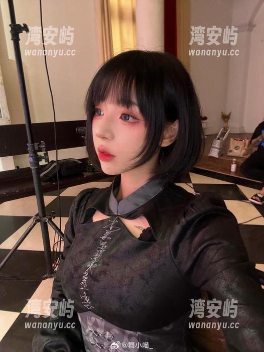 高清舞小喵的可爱灵魂，分享胡闹的同时让人想捏一把！