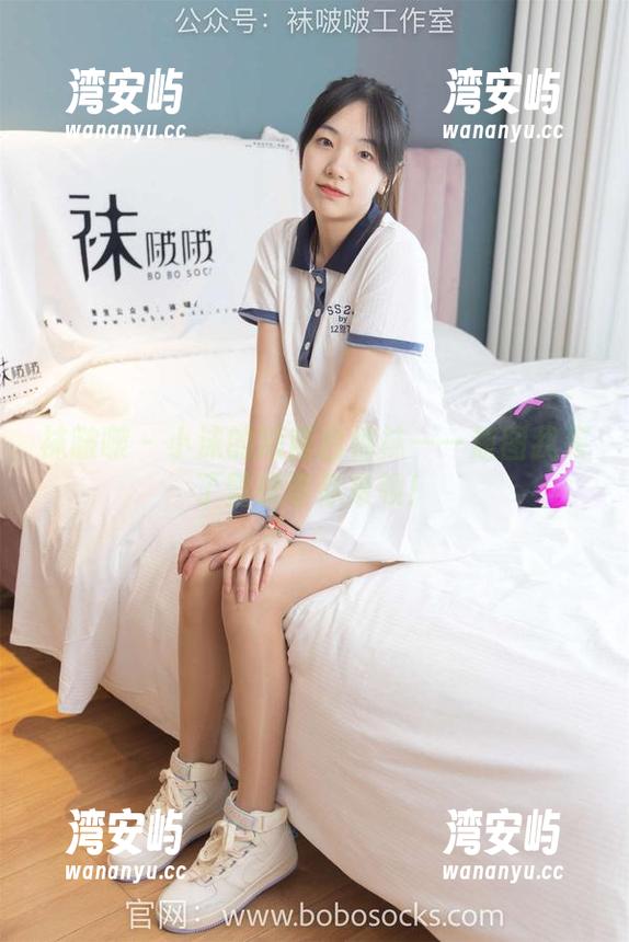 袜啵啵 - 小沫的短筒白棉袜——原图我买了壁纸等你来领！