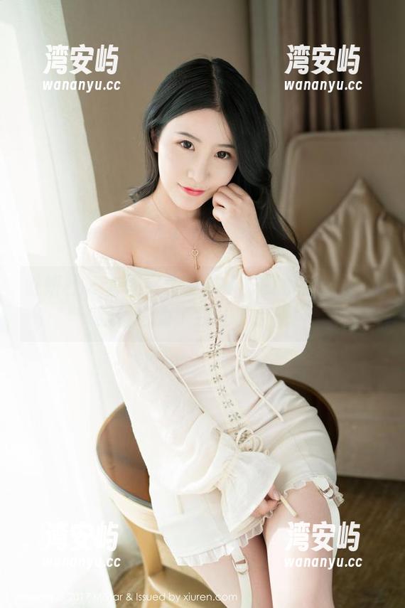 魅妍社 - 套图终于更新了！夏倪可ella的眼镜也为了我吐了点槽！