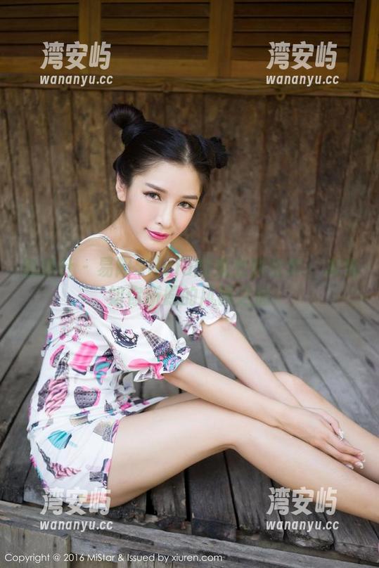 魅妍社 - 易阳Silvia的兔女郎全套：本兔如你所愿的风骚之旅
